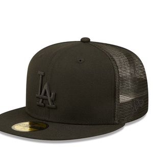 Los Angeles Dodgers New Era Blackout Trucker 59FIFTY - Brand new with tags